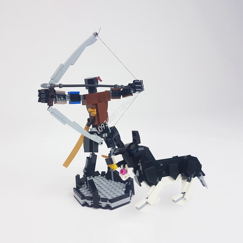 Kids Hunter Education - ตัวต่อ MOC นักล่าหน้ากากพร้อมสุนัข 383 ชิ้น พร้อมฐานตั้ง